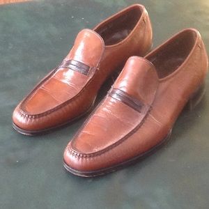 Men's slip on loafers